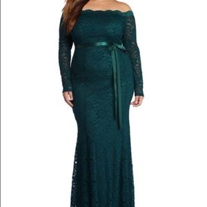 Windsor Plus Formal Dress/Gown